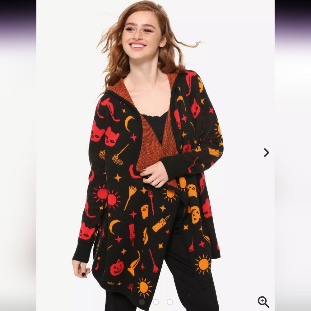 Her Universe Disney Hocus Pocus Dani Hooded Flyaway Cardigan